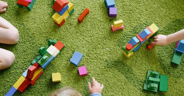 Kids playing with blocks